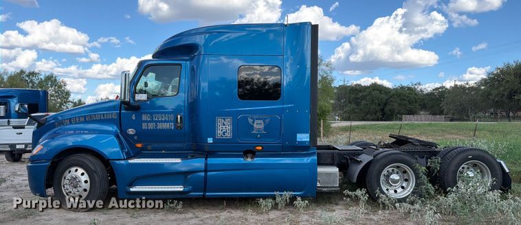 image for item ED5919 2019 International LT625 semi truck
