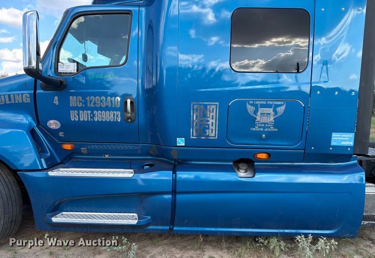 image for item ED5919 2019 International LT625 semi truck