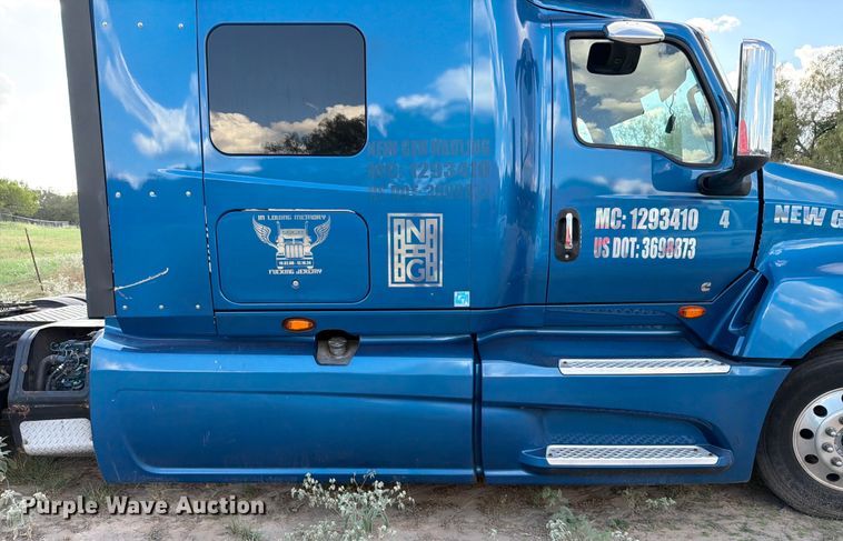 image for item ED5919 2019 International LT625 semi truck