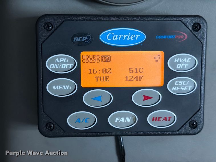 image for item ED5919 2019 International LT625 semi truck