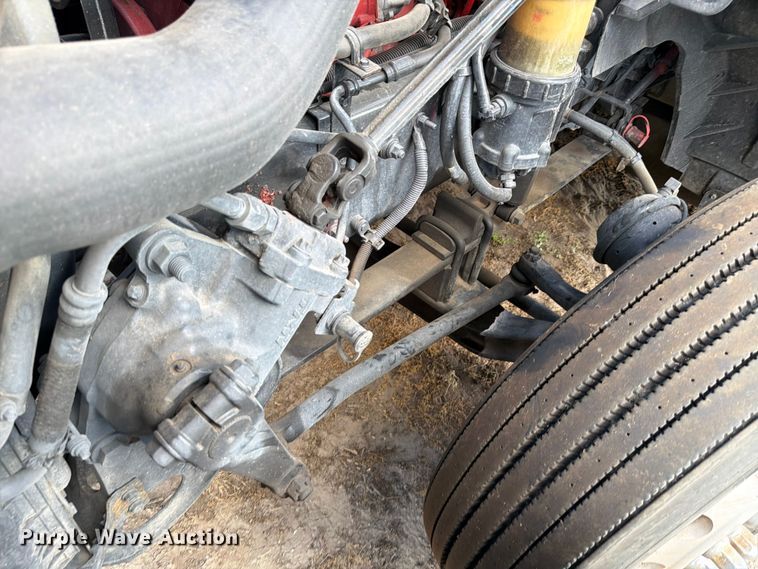 image for item ED5919 2019 International LT625 semi truck