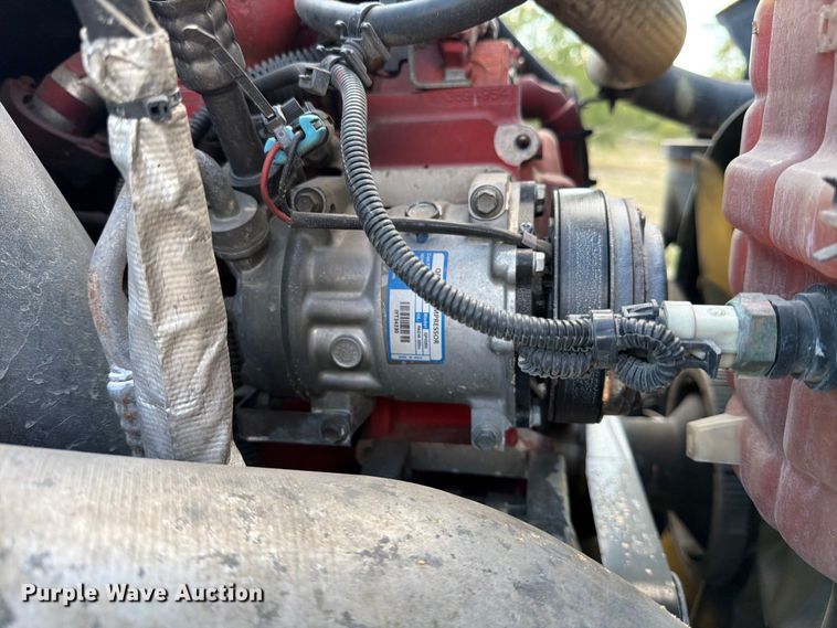 image for item ED5919 2019 International LT625 semi truck