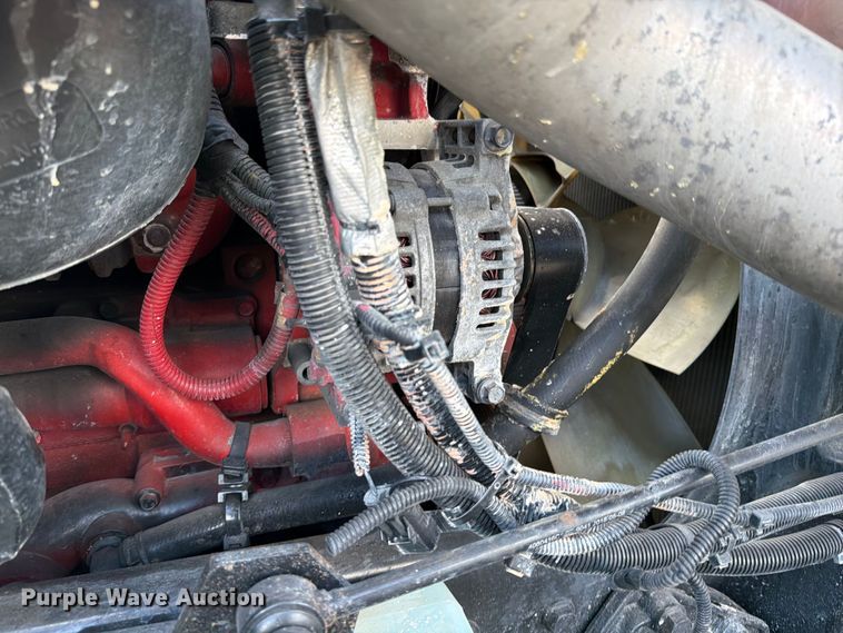 image for item ED5919 2019 International LT625 semi truck