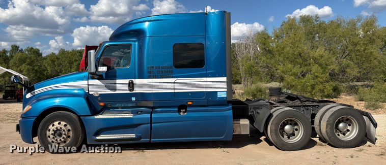 image for item ED5920 2019 International LT625 semi truck