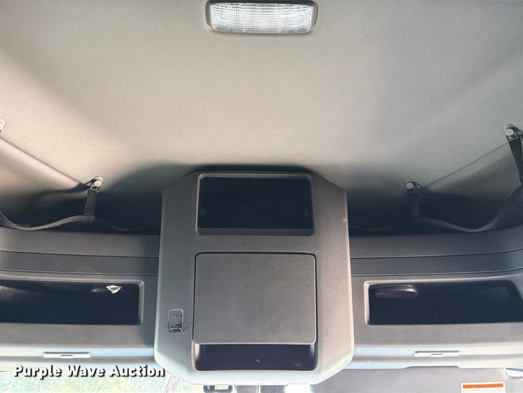 image for item ED5920 2019 International LT625 semi truck