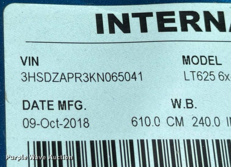 image for item ED5920 2019 International LT625 semi truck