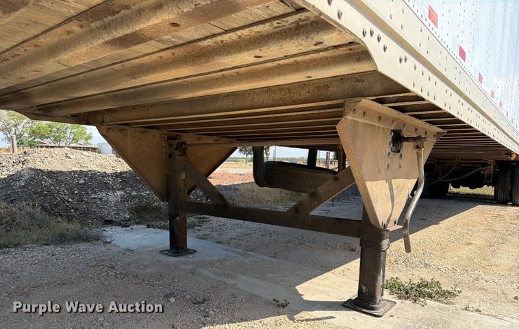 image for item ED5921 1997 Hyundai VT2530152JSA dry van trailer