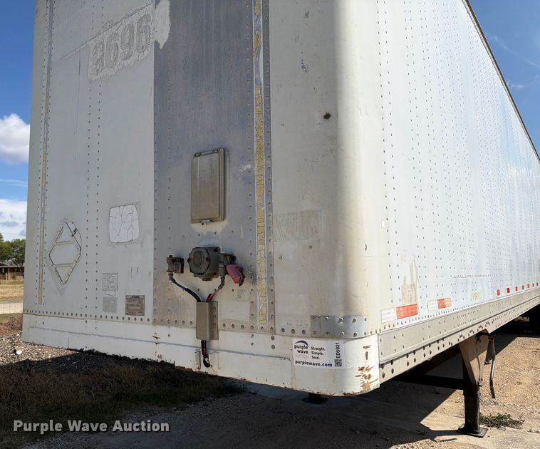 image for item ED5921 1997 Hyundai VT2530152JSA dry van trailer