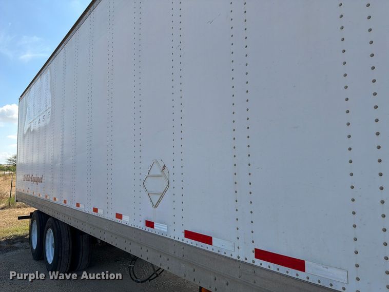 image for item ED5921 1997 Hyundai VT2530152JSA dry van trailer