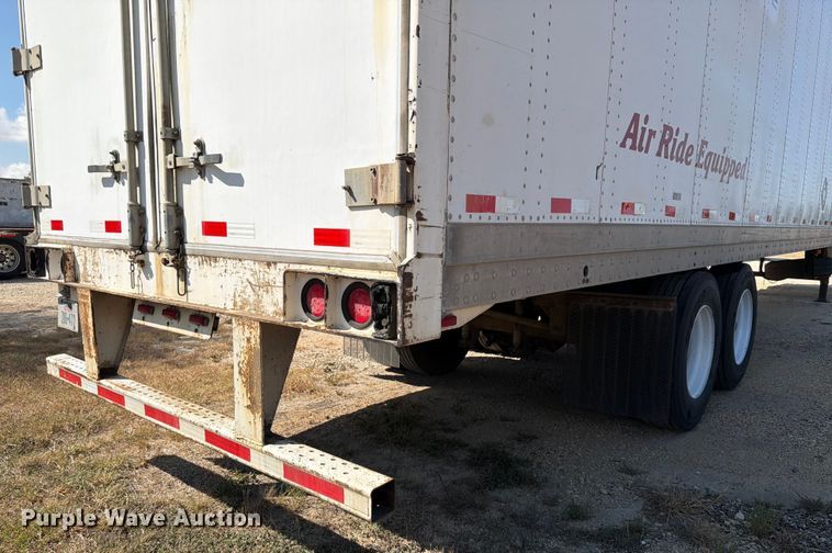 image for item ED5921 1997 Hyundai VT2530152JSA dry van trailer