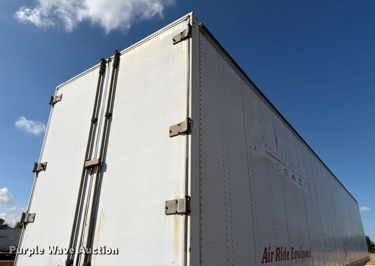 image for item ED5921 1997 Hyundai VT2530152JSA dry van trailer