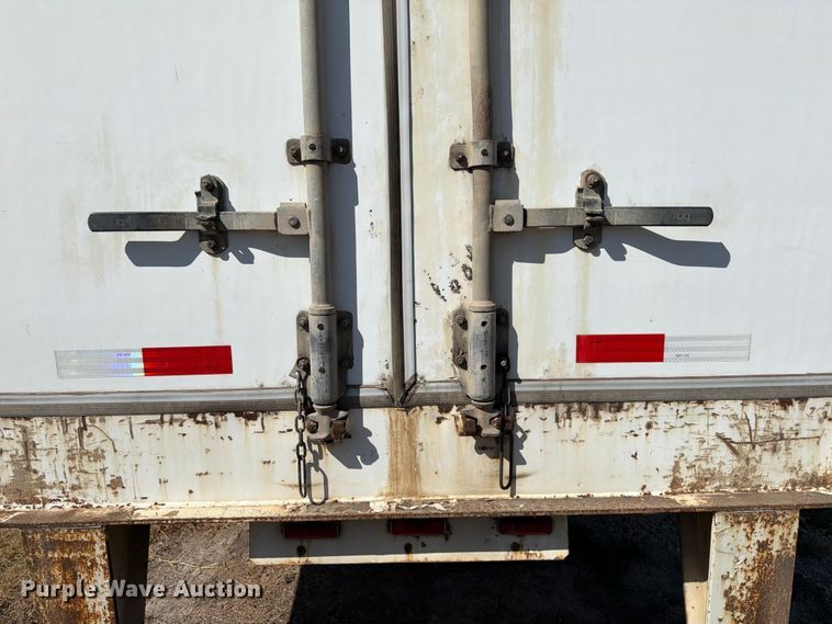 image for item ED5921 1997 Hyundai VT2530152JSA dry van trailer