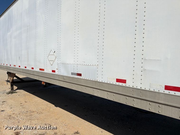 image for item ED5921 1997 Hyundai VT2530152JSA dry van trailer