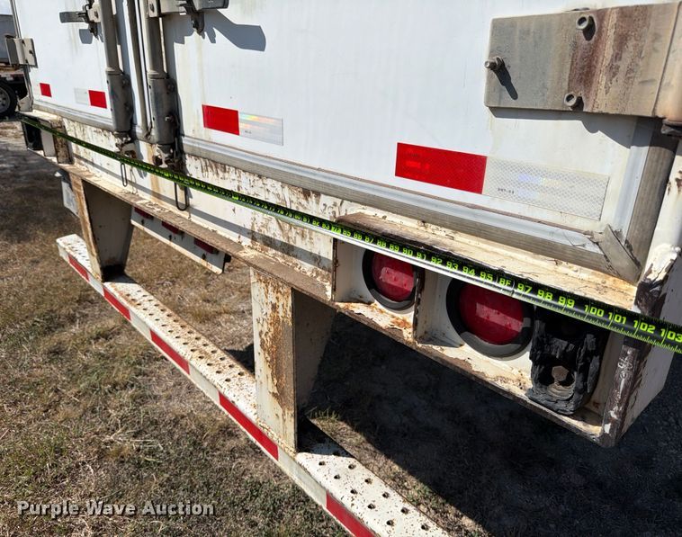 image for item ED5921 1997 Hyundai VT2530152JSA dry van trailer