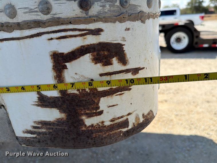 image for item ED5921 1997 Hyundai VT2530152JSA dry van trailer