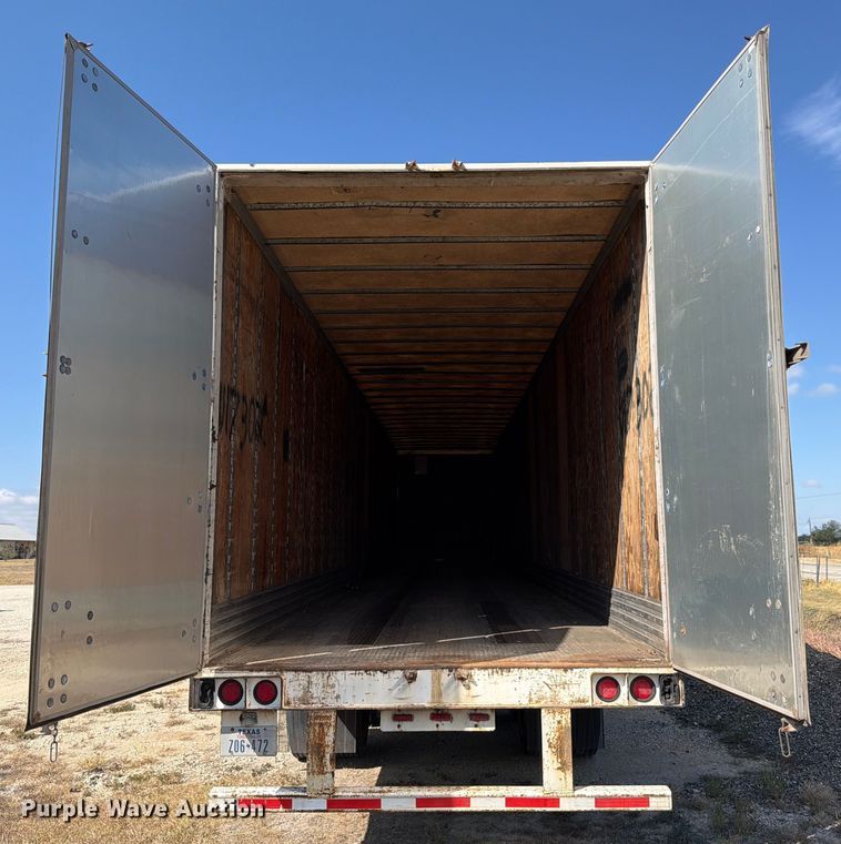 image for item ED5921 1997 Hyundai VT2530152JSA dry van trailer