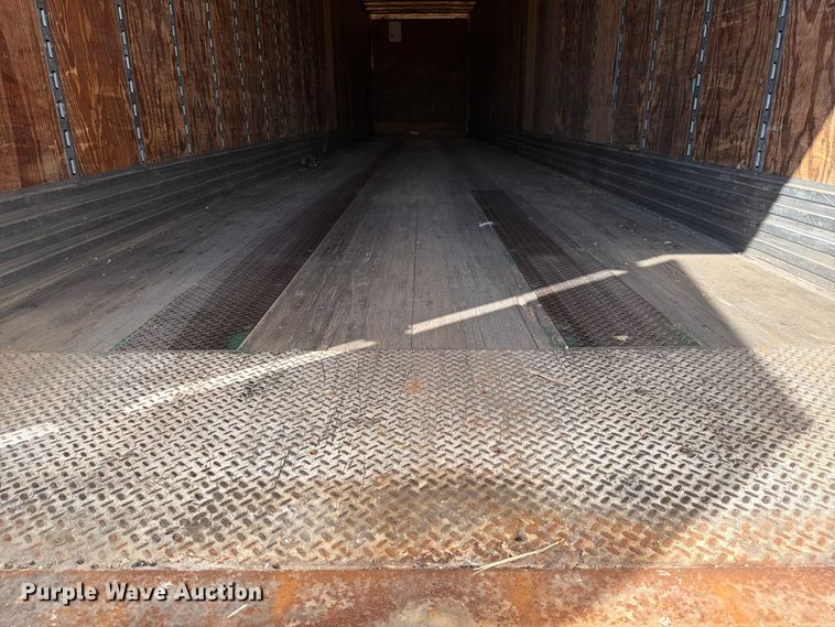 image for item ED5921 1997 Hyundai VT2530152JSA dry van trailer