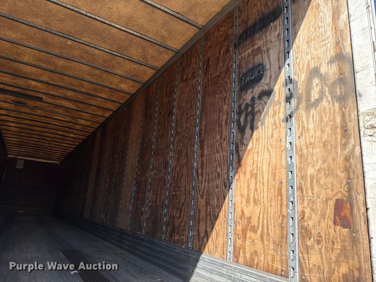 image for item ED5921 1997 Hyundai VT2530152JSA dry van trailer