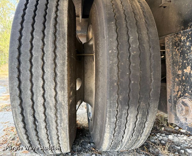 image for item ED5925 2013 Neville Built drop deck equipment trailer