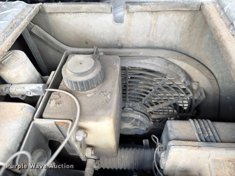 image for item ED5926 2020 Freightliner Coronado glider kit semi truck