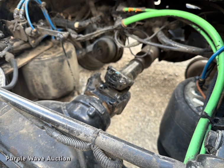 image for item ED5926 2020 Freightliner Coronado glider kit semi truck