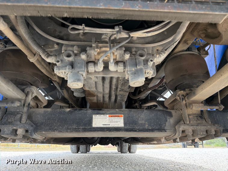 image for item ED5926 2020 Freightliner Coronado glider kit semi truck