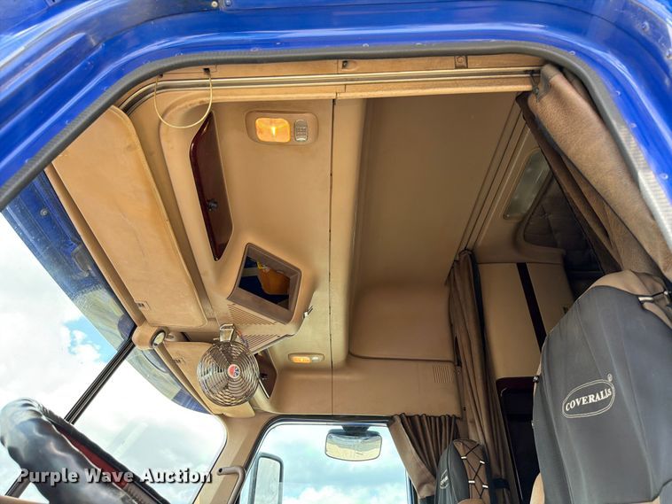 image for item ED5926 2020 Freightliner Coronado glider kit semi truck