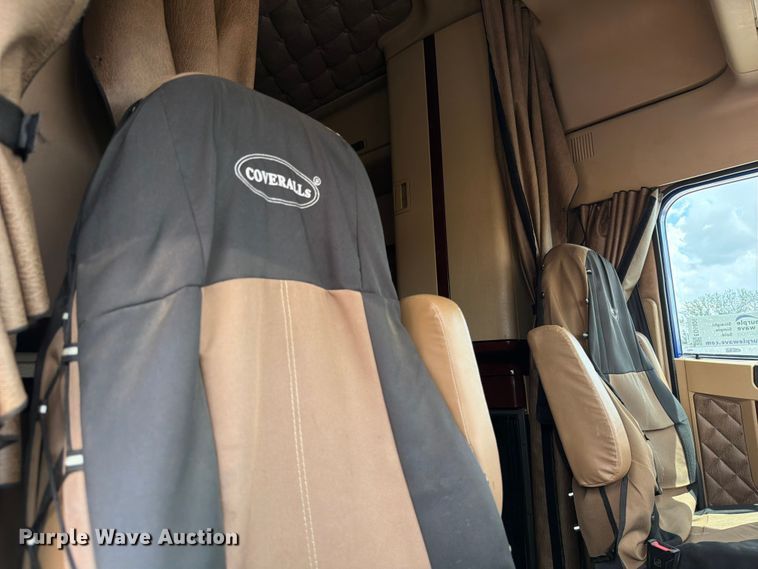 image for item ED5926 2020 Freightliner Coronado glider kit semi truck