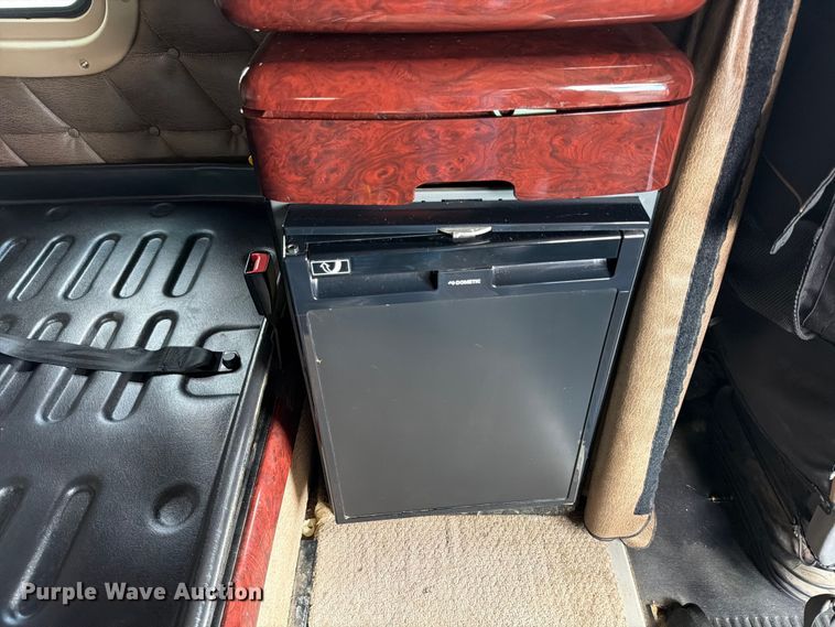 image for item ED5926 2020 Freightliner Coronado glider kit semi truck