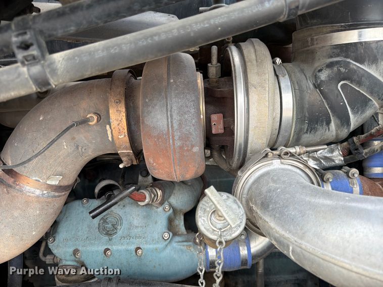 image for item ED5926 2020 Freightliner Coronado glider kit semi truck