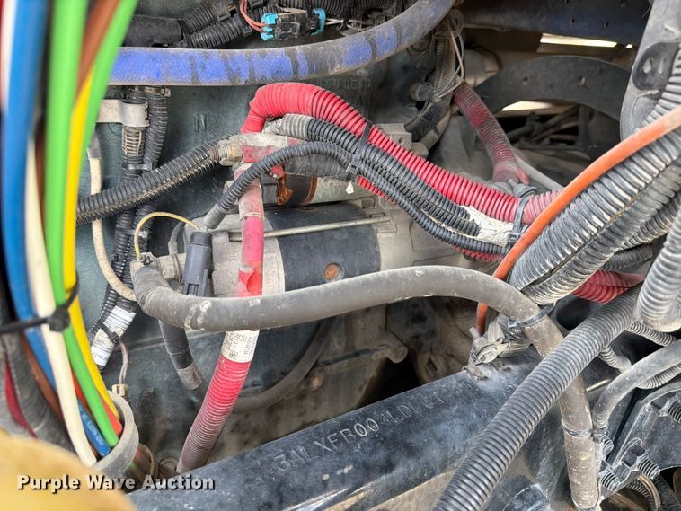 image for item ED5926 2020 Freightliner Coronado glider kit semi truck