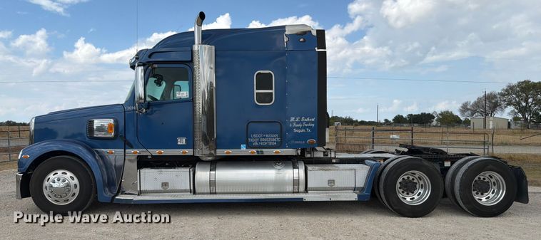 image for item ED5927 2014 Freightliner Coronado glider kit semi truck