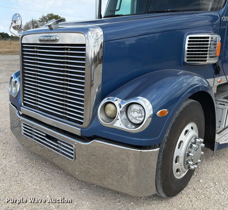 image for item ED5927 2014 Freightliner Coronado glider kit semi truck