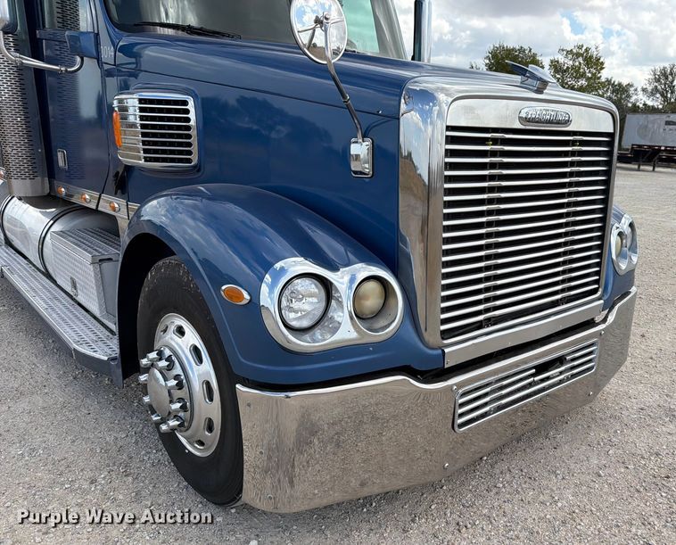 image for item ED5927 2014 Freightliner Coronado glider kit semi truck