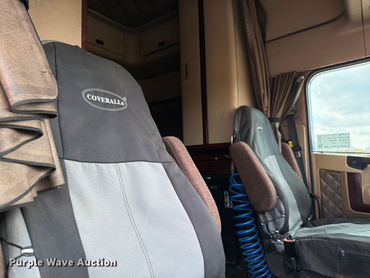 image for item ED5927 2014 Freightliner Coronado glider kit semi truck