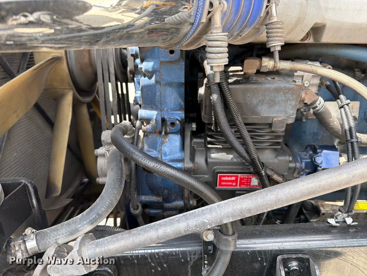 image for item ED5927 2014 Freightliner Coronado glider kit semi truck