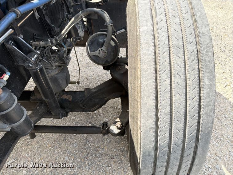 image for item ED5927 2014 Freightliner Coronado glider kit semi truck