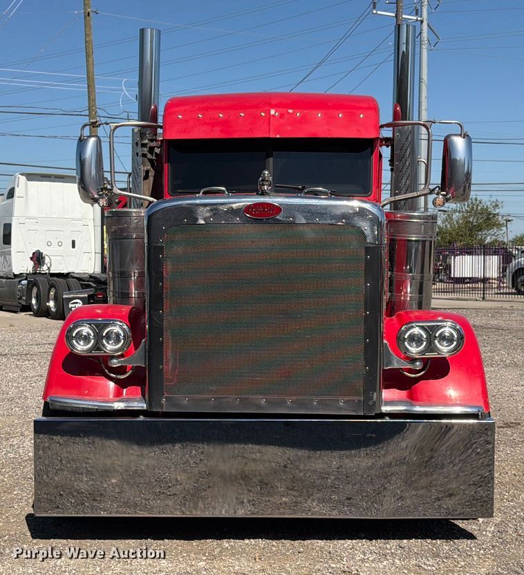 CAMIóN 2016 PETERBILT