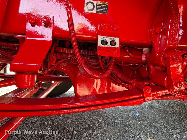 image for item ED5940 2016 Peterbilt 389 semi truck