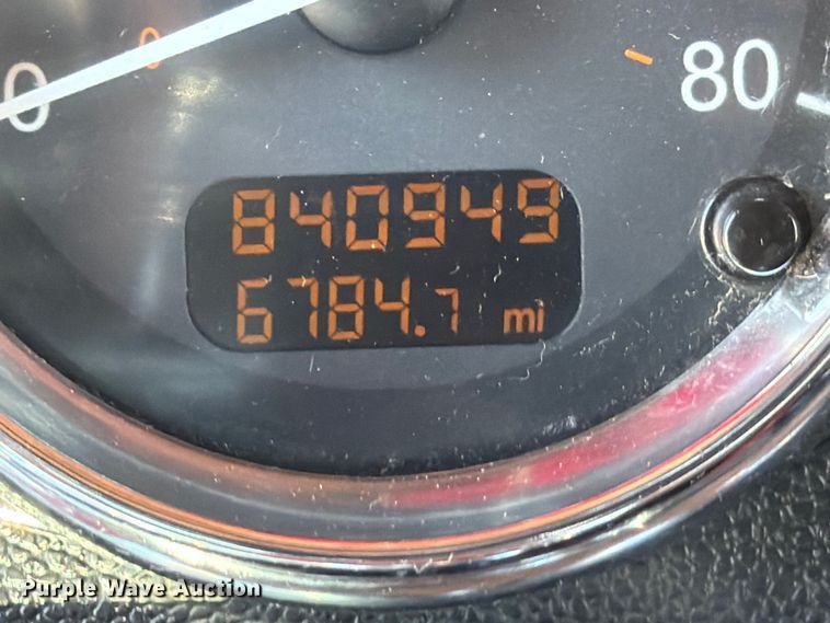 image for item ED5940 2016 Peterbilt 389 semi truck