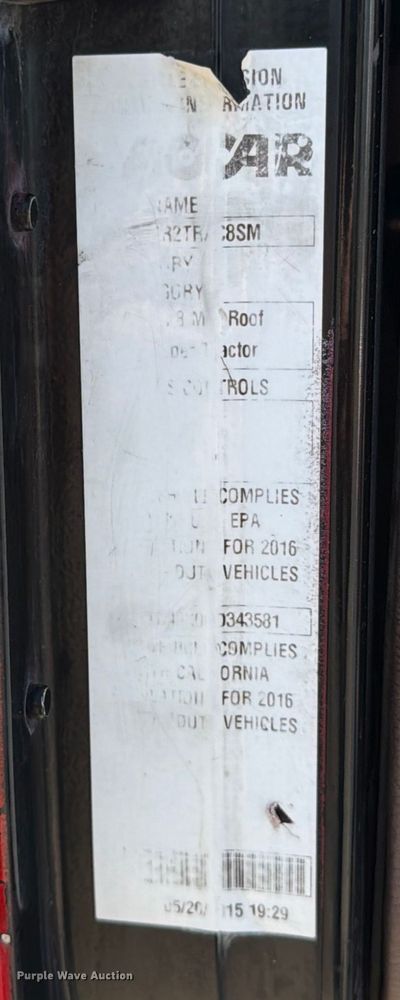 image for item ED5940 2016 Peterbilt 389 semi truck