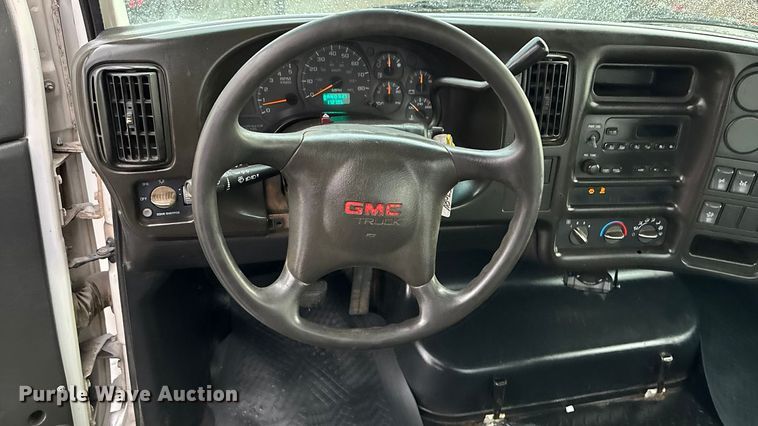 image for item EE4149 2009 GMC C5500 4x4 flatbed truck