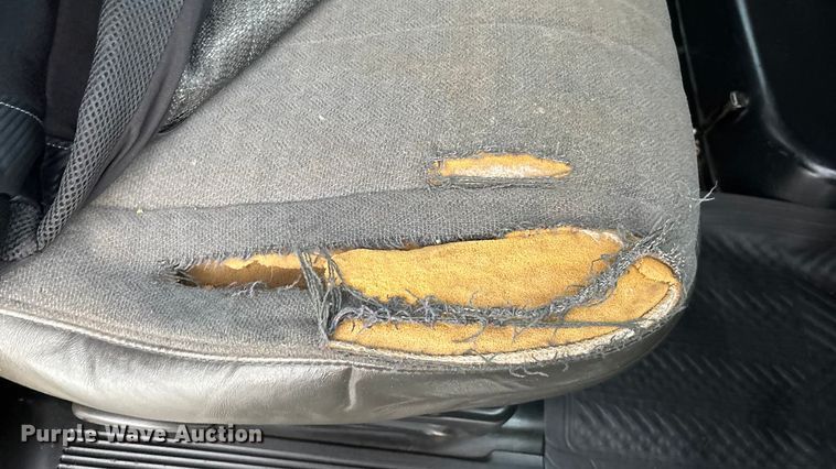 image for item EE4149 2009 GMC C5500 4x4 flatbed truck