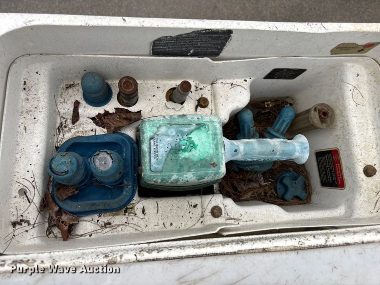 image for item EE4152 2007 Chevrolet C5500 bucket truck