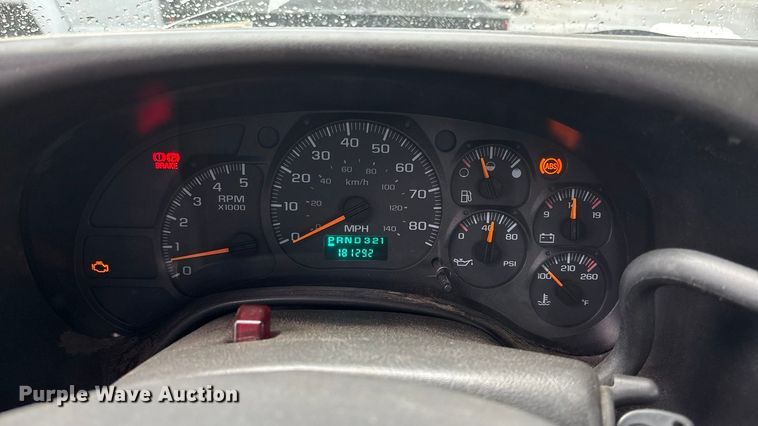 image for item EE4152 2007 Chevrolet C5500 bucket truck