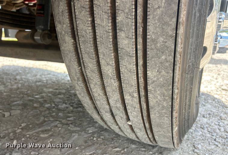 image for item EF2072 2000 Kenworth  W900 semi truck