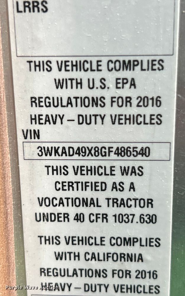 image for item EF2075 2016 Kenworth  T600 semi truck