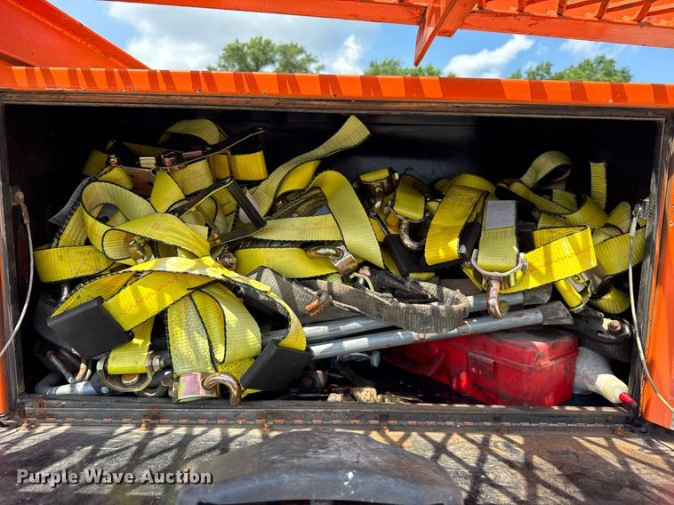 image for item EF2076 2020 Kaufman car carrier