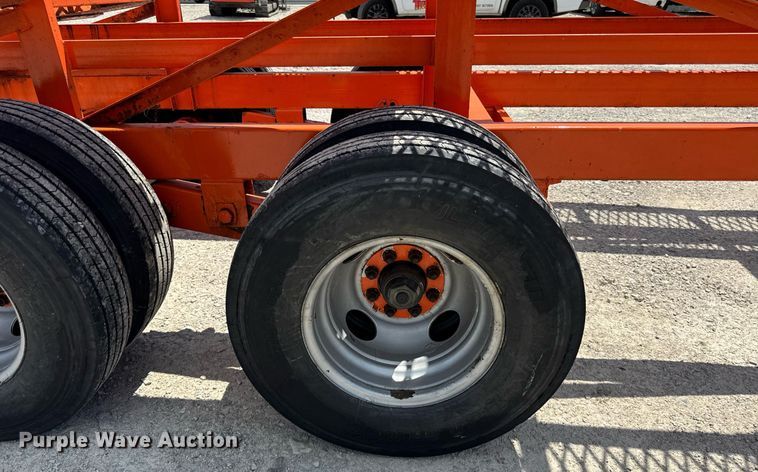 image for item EF2076 2020 Kaufman car carrier