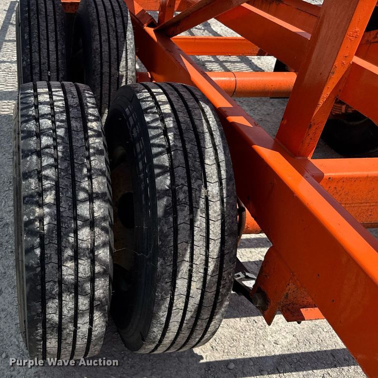 image for item EF2076 2020 Kaufman car carrier